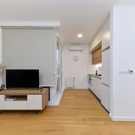 Divine & Delight * Novi Sad