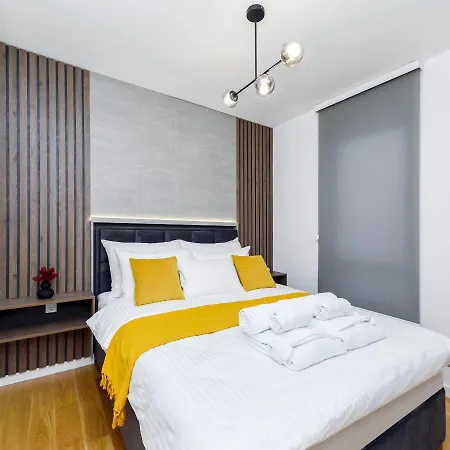 Divine & Delight Apartment *